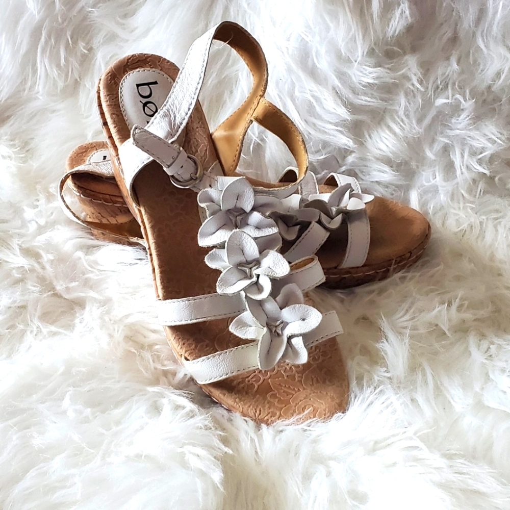 Flower wedges